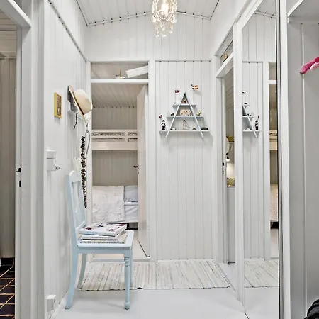 Beautiful In Holiday home *